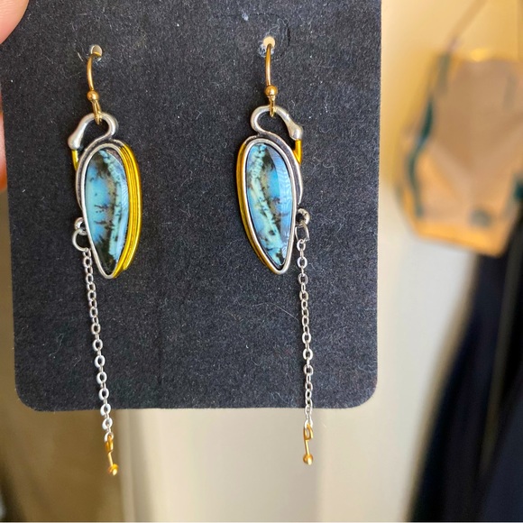 Swan Art-Deco Dangle Earrings - Picture 1 of 4